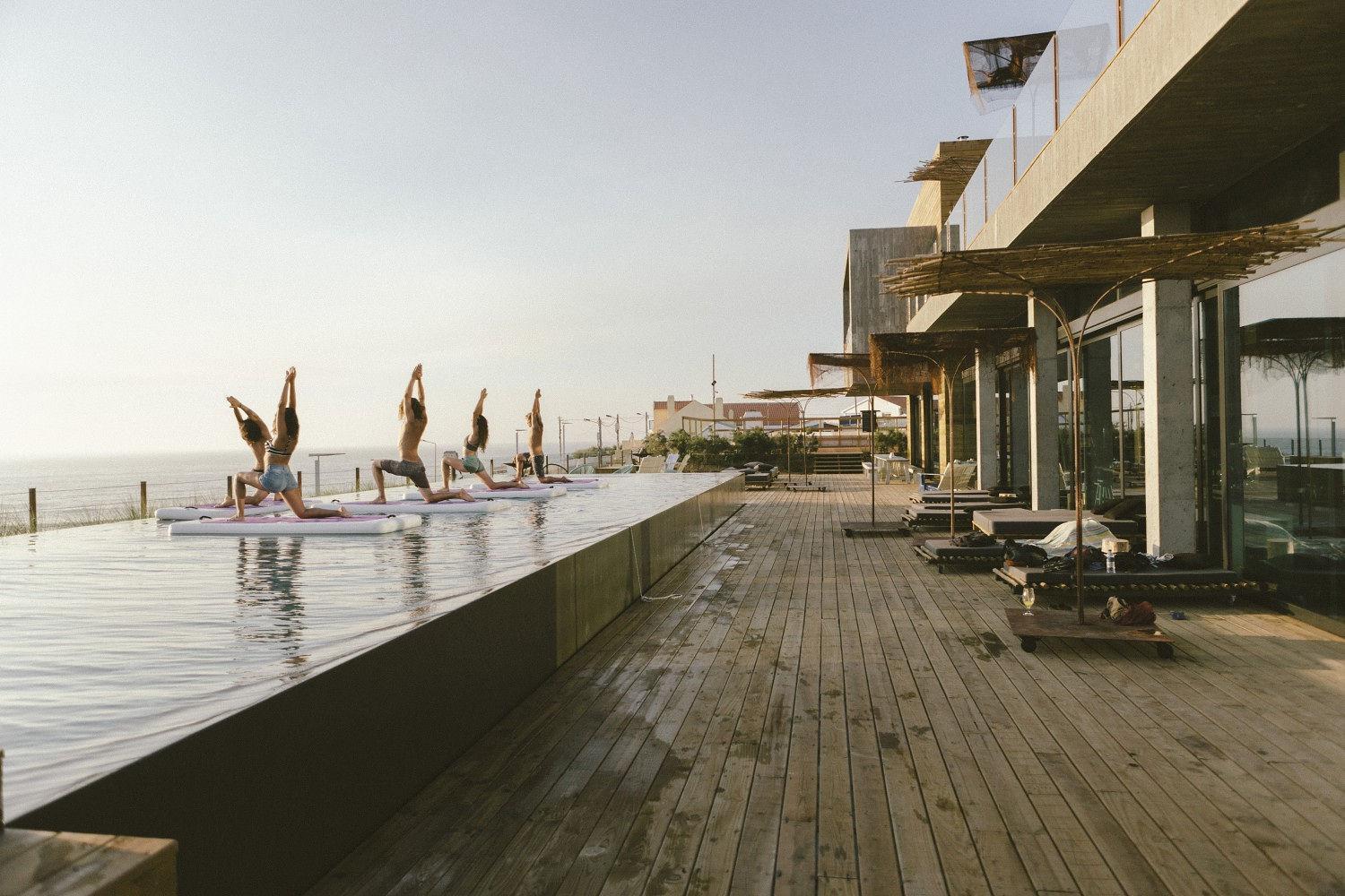 Noah Surf House Portugal Otel Santa Cruz  Dış mekan fotoğraf