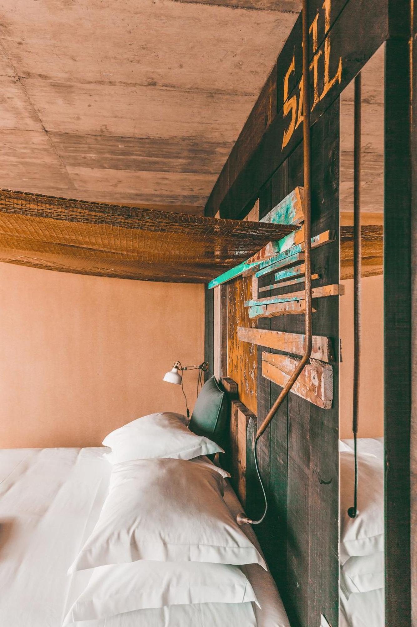 Noah Surf House Portugal Otel Santa Cruz  Oda fotoğraf
